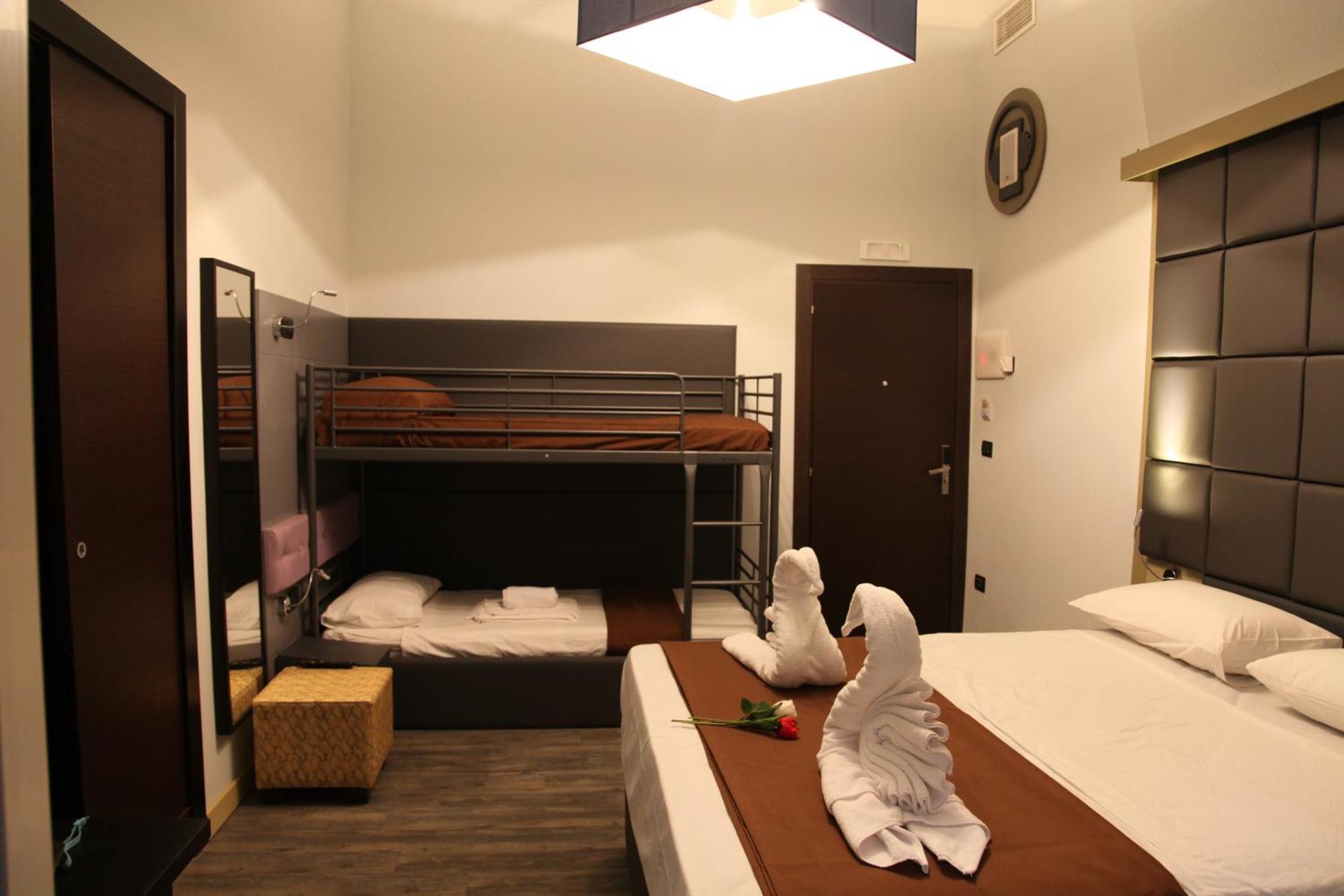 Dolce Vita Rooms Неаполь Экстерьер фото